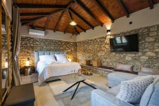 Hermitage Suite - 3
