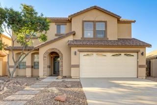 Spacious San Tan Valley with Private Outdoor Oasis - 8