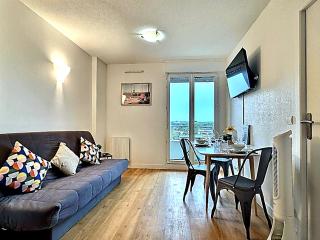 Dolce Vita II - DisneyLand & Paris - 5 mins to Train Station - 3