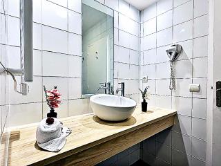 Dolce Vita II - DisneyLand & Paris - 5 mins to Train Station - 1