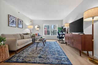 Newport 1 BR w Work Setup by Anyplace - 11747 - 0