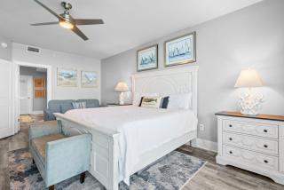 Caribe 305C by Youngs Suncoast - 8