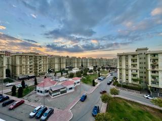 Quiet Green veiw APT 15 mins from cairo airport - 4