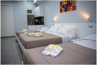 Richard Room & Apartment Policlinico - 2