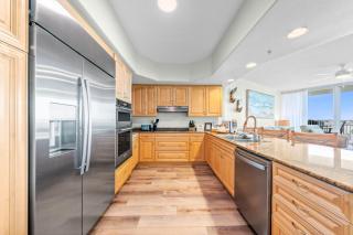 Caribe 308B by Youngs Suncoast - 4