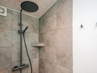 Seaside Escape with Pool - By Traum Ferienwohnungen - 6