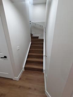 1 Bedroom Suite , Living Area , Dining, kitchen, bathroom - 9