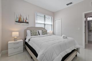 Luxury New Home in Ybor's Heart - 2