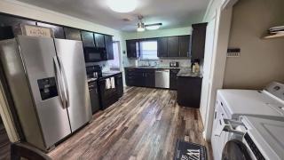 The Space Place Family-Friendly Cosmic-Themed Getaway Near Attractions in Broken Arrow, Oklahoma - 4