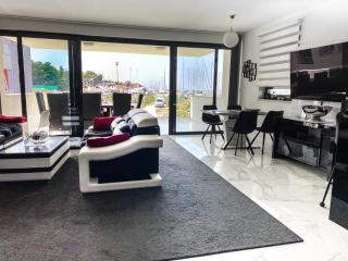 Seaside apartments with a swimming pool Novigrad - 25255 - 5