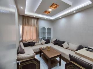 90m 3BR Self Check-in A pied Majorelle Gueliz Jemma El Fna Medina 2 Smart Tv - 8