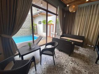 Woodenlights Villas with Private Pool - 1