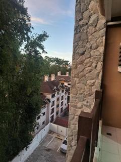 Brenthill Condo Ruby unit - 2