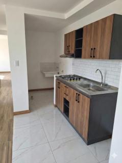 Moderno Apto con Vistas al Campo y Gran Ubicación - 0