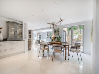 Fir Trees - Uk49994 - 7