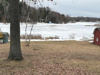 Serene Lake House for a grand getaway! - 3