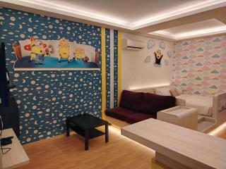 Iconic Suites & Pods Hotel - 5