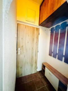 Modern Gem near Karlovy Vary Center - 1