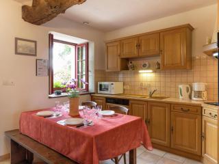 Pleasant holiday home with garden - Bonnemain - 8