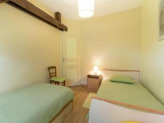 Pleasant holiday home with garden - Bonnemain - 1