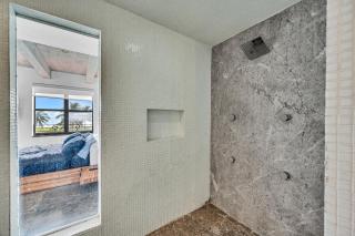 Ocean View 2 Bedroom - Ocean Drive - 1500 Sq Ft - 9