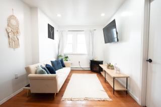 SS Experience Llc - 0