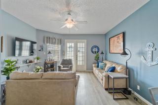 Island Palms - 2 min walk to the Beach - 4