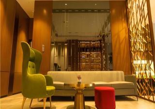 Borrman Hotel Zhanjiang Wuchuan Jinsha Plaza - 5
