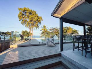 Bella Luna Beach Front 2 bed - South Mission Beach - 6