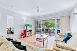 Ulysses One Beachfront Escape 2 Bedroom Spacious - 5