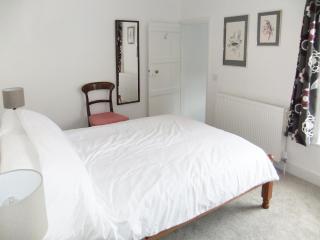 Admiral Cottage - 8