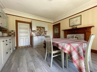 Balloan House-Uk7383 - 5