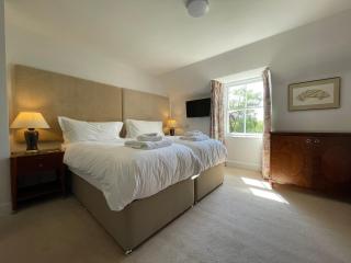 Balloan House-Uk7383 - 3