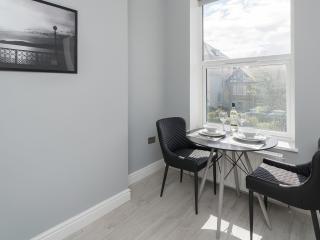 Coastal Gem - Uk2773 - 2