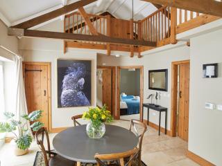 The Hayloft - Ukc3678 - 1