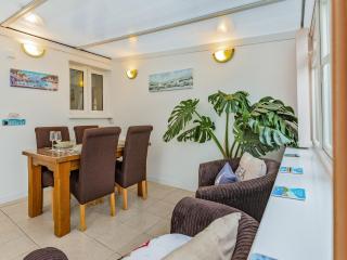 The Garden Flat - 7