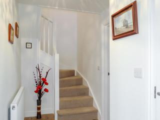 Roseanna Cottage - 2