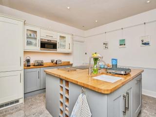 Seabreeze Cottage - 2