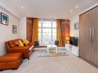Cocoa Suites 23 - 9