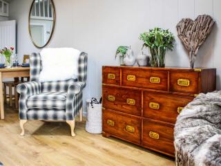 Buck Barn - Ukc8185 - 7