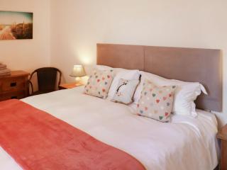 Lower Old Farmhouse - 5