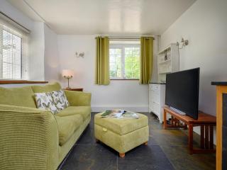The Den - Ukc4937 - 9