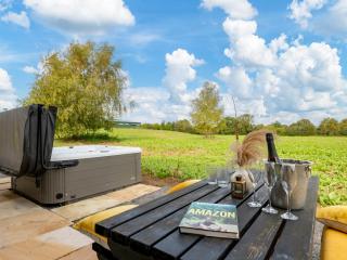 Hambledon Hill Cottage - 9