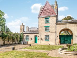 Symond House-Ukc5530 - 0