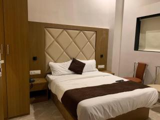 Hotel Royal Palace - 5