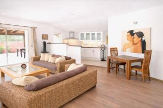 Villa CINTA classée- piscine chauffée- 100 m du lagon - 7