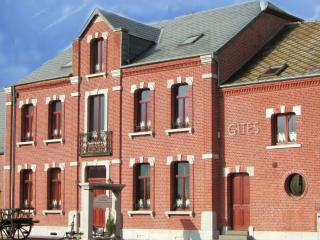 Holiday home in Cul-des-Sarts with roofed terrace - Les Riesses - 6