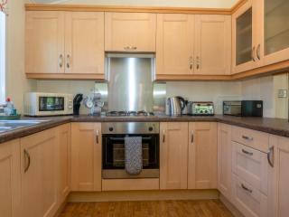 7 Atlantic Crescent - Ukc7102 - 4