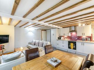 Apartment Two - Uk41162 - 0