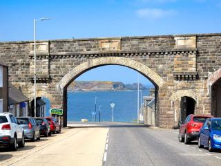Seafield Street - 1